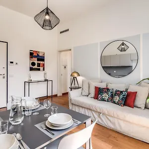 Aweshomeitaly Luxury Apartment Pisa